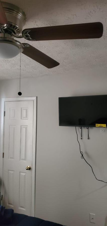 Central Pointe Pad Riverdale Kültér fotó